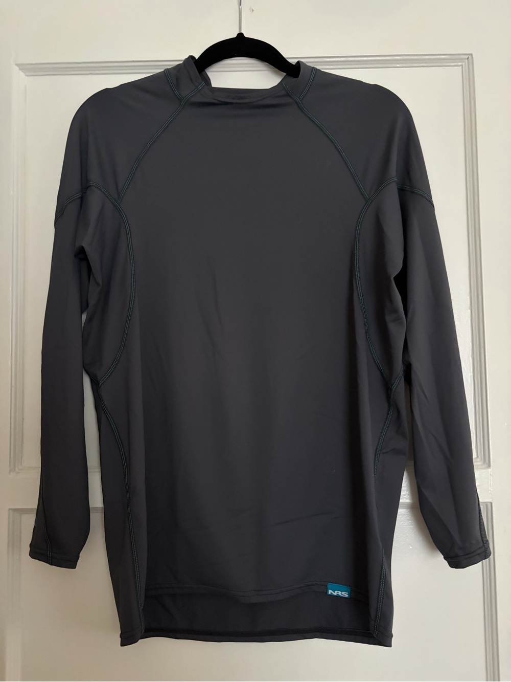 NRS Men's Long Sleeve Gray Swim Rash Guard